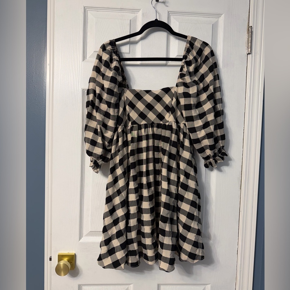 Storia black and white plaid babydoll dress with puff sleeves size small